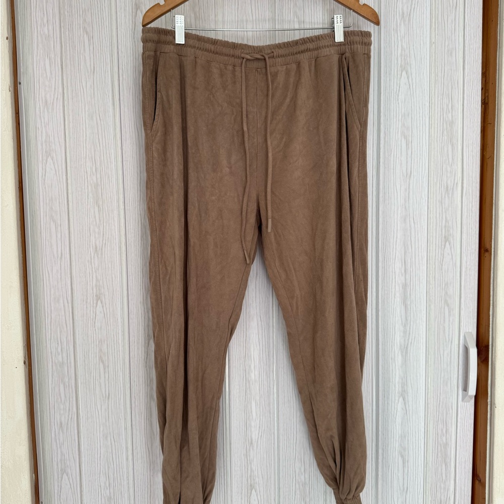 Tan Bottoms